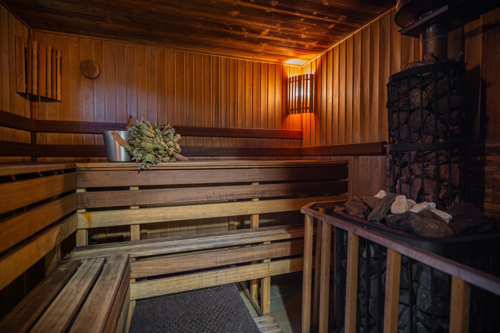 Банный домик на Холмах