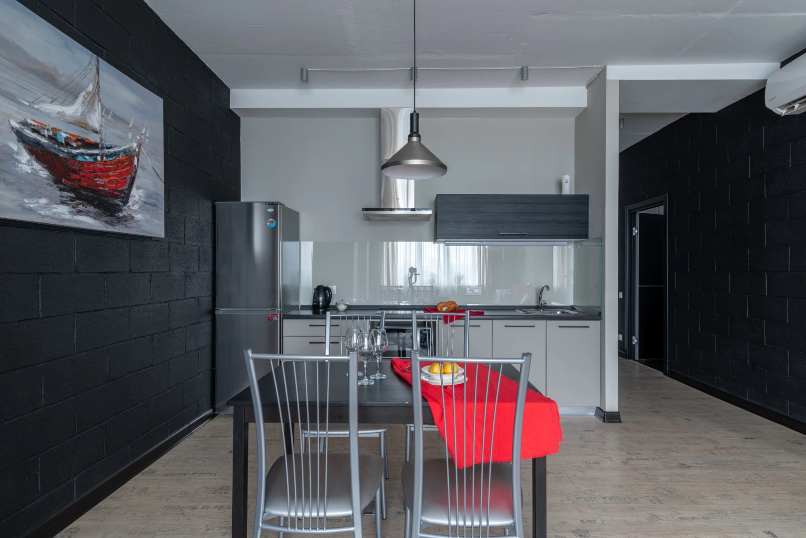 Апартаменты Apart VL Тигровая 16А (13/25 этаж)