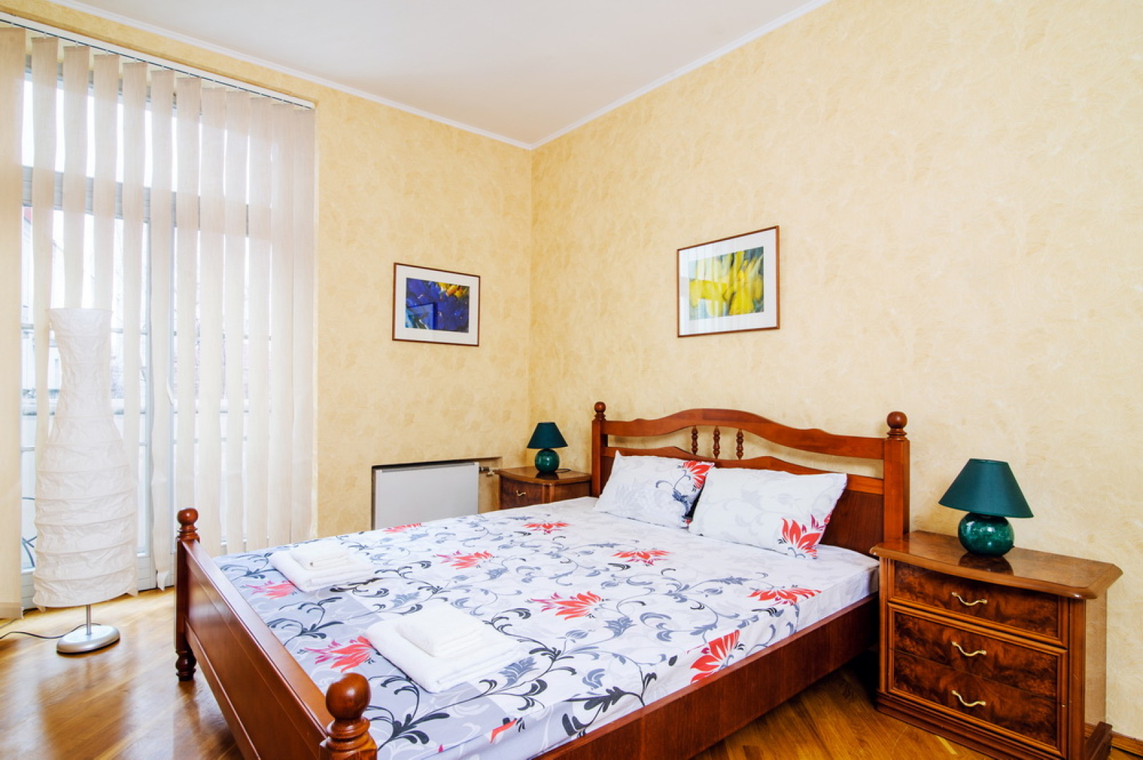 Апартаменты на Независимости 19