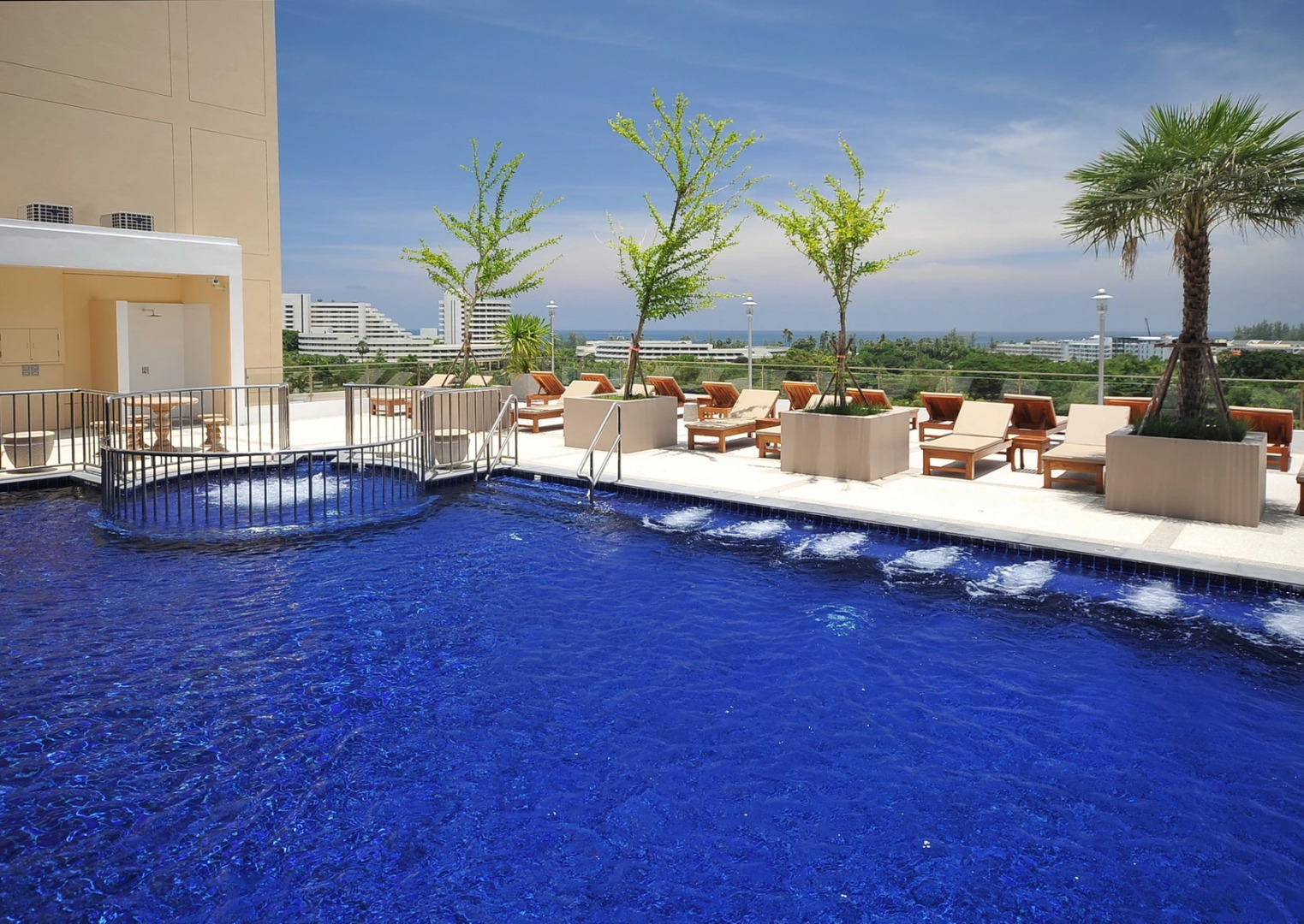 Отель Princess Seaview Resort & Spa