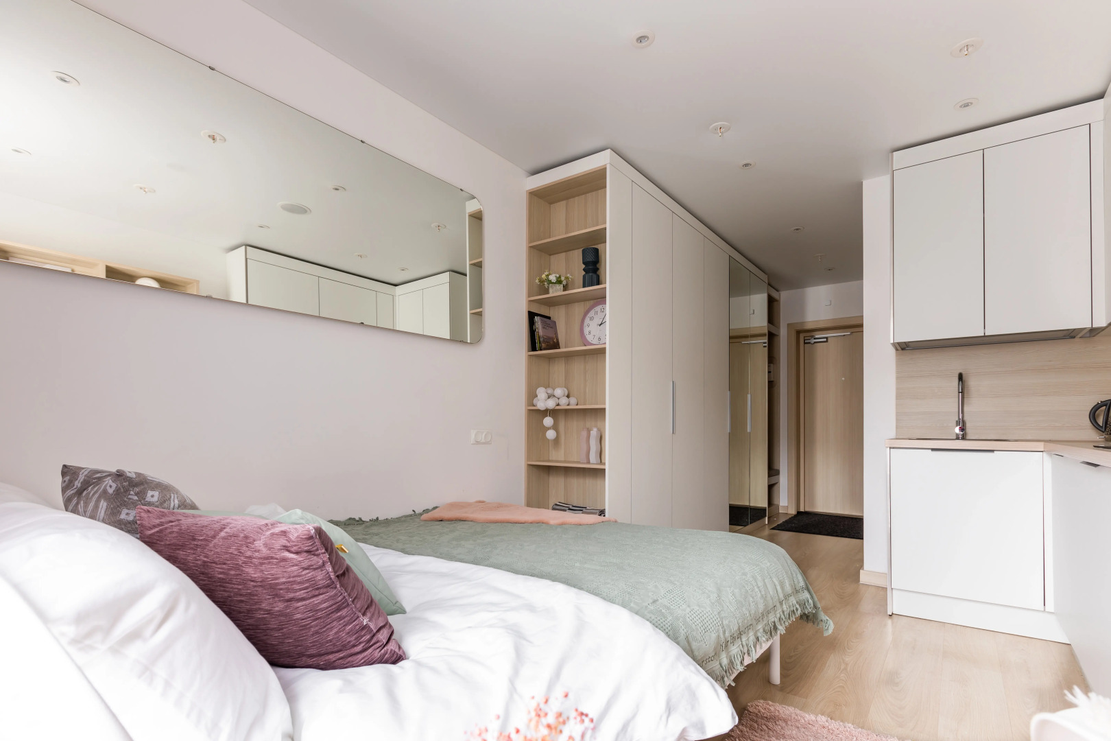 Апартаменты VivatApartSpb Уютная квартира Персик Yеs рядом с Невским проспектом