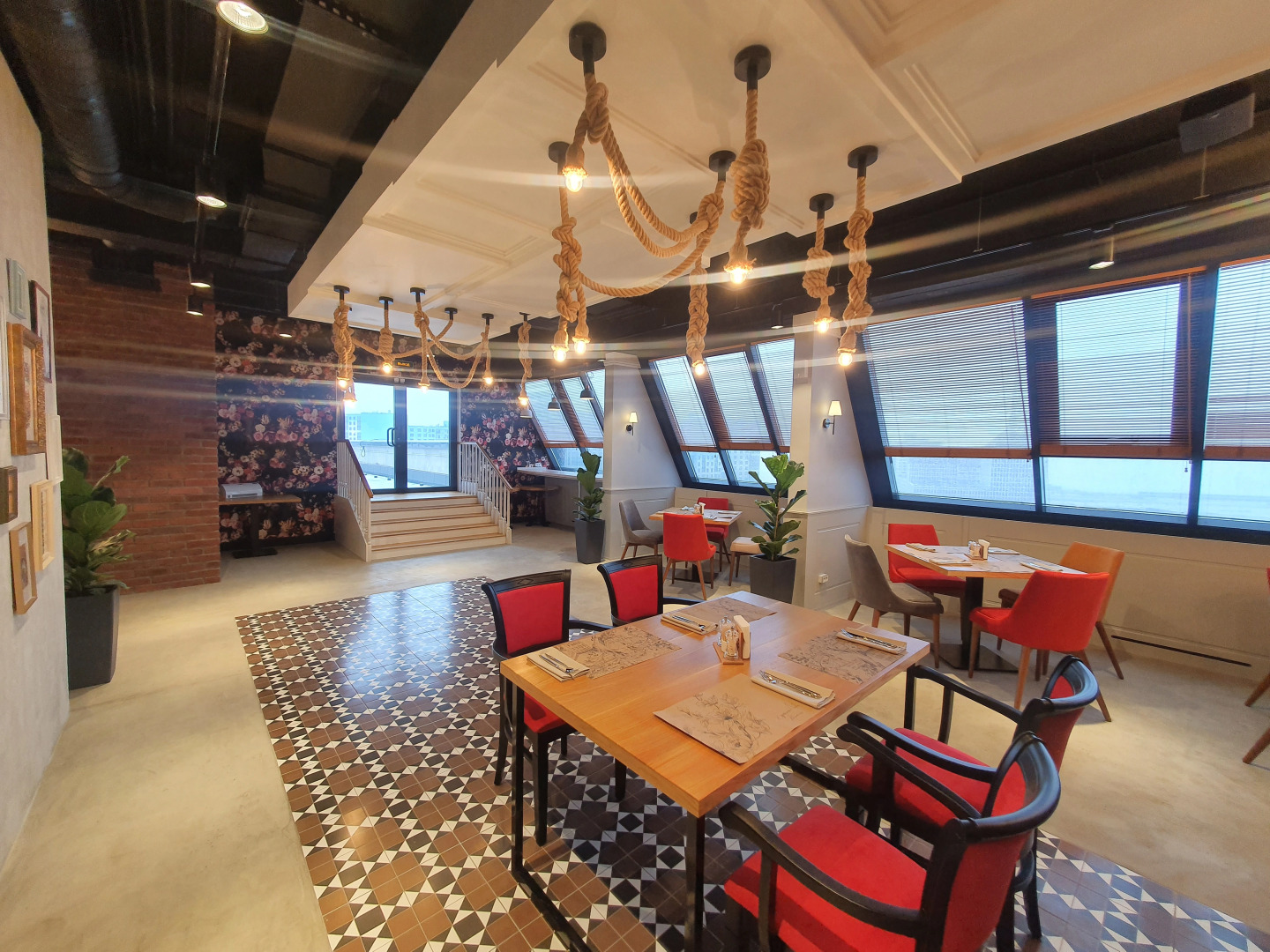 Апартаменты Aelita с камином и джакузи