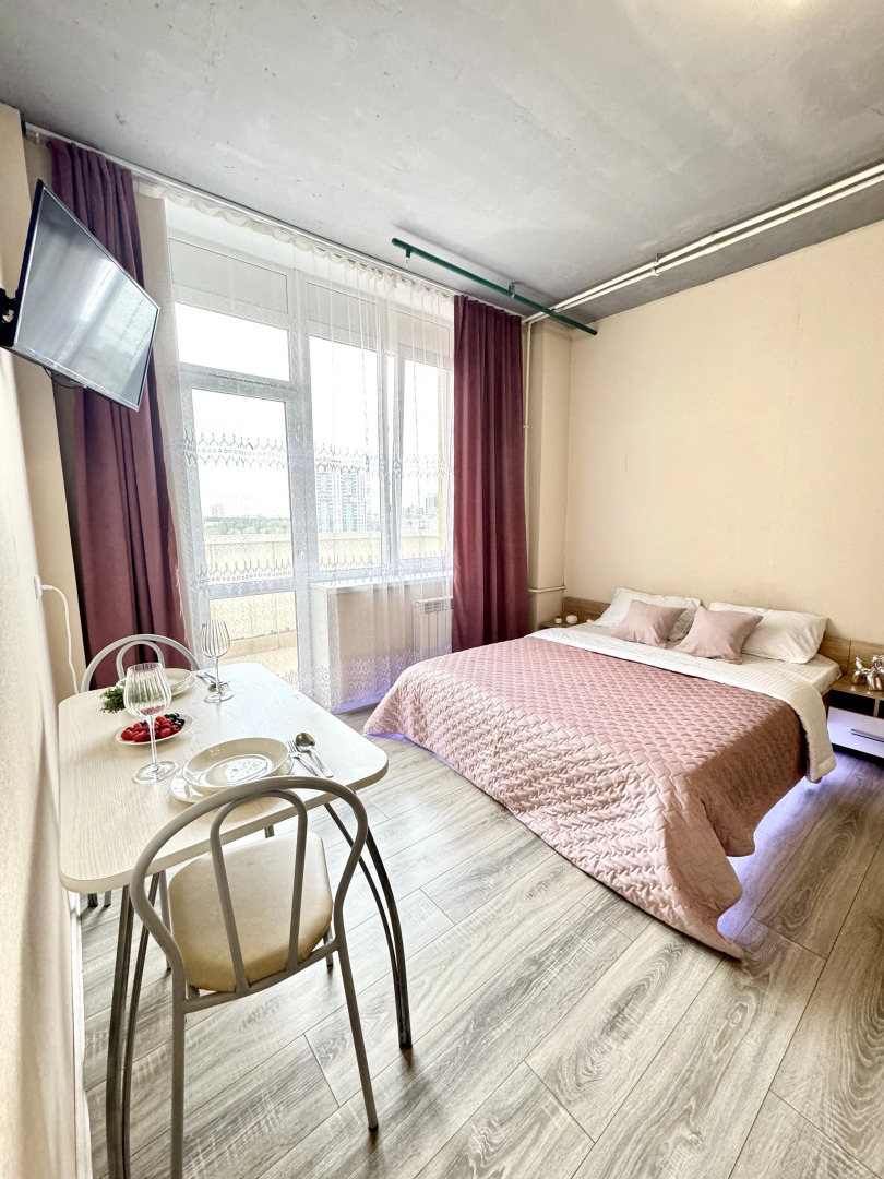 Апартаменты На Крестинского 35