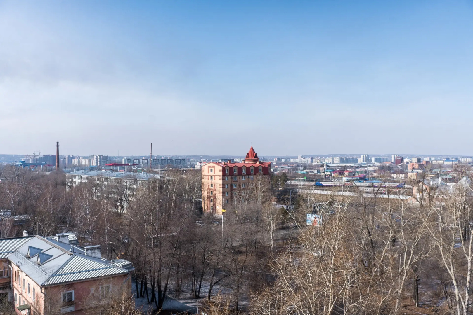 Квартира Тополиная 82