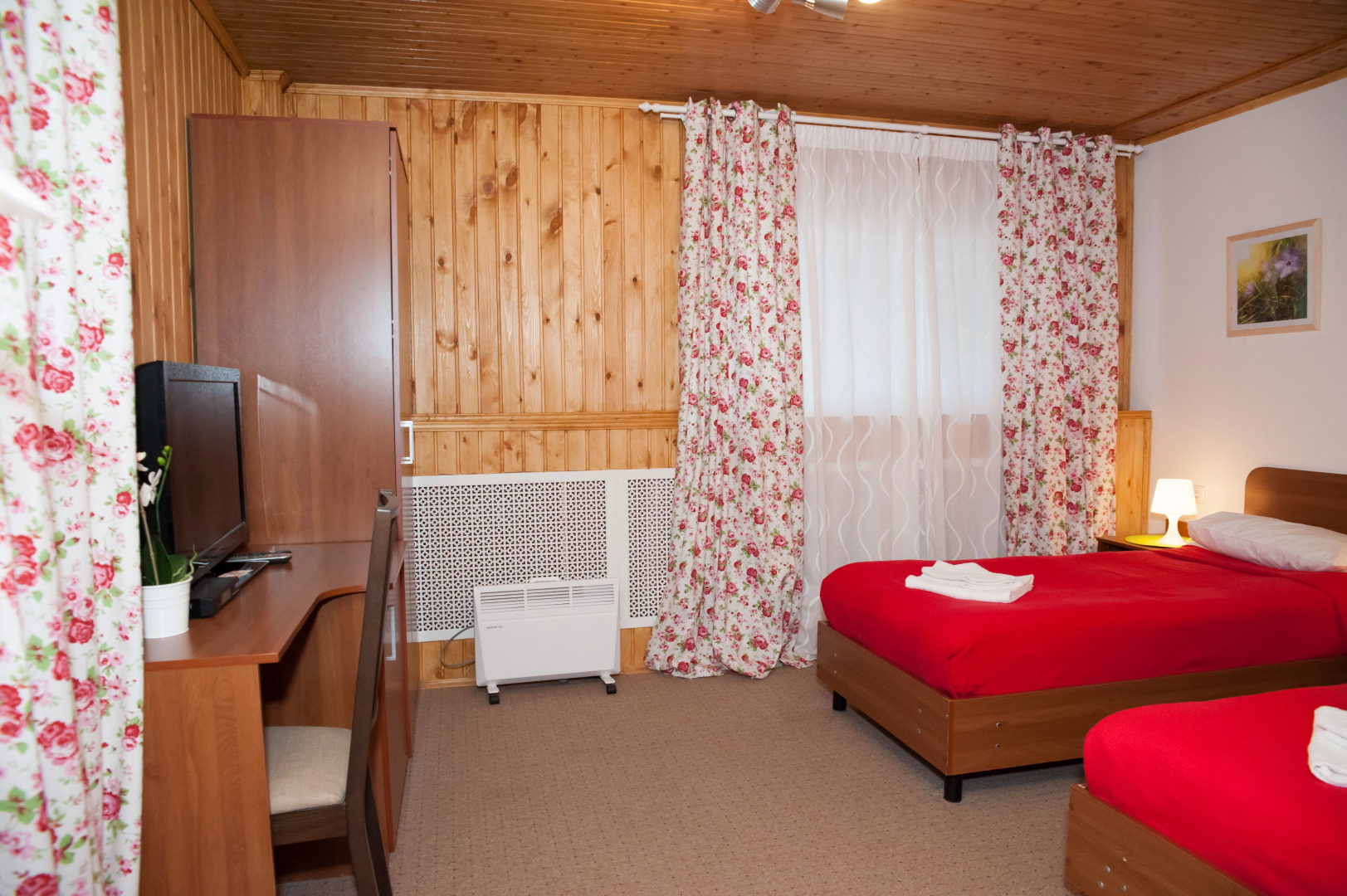 Отель Сказка