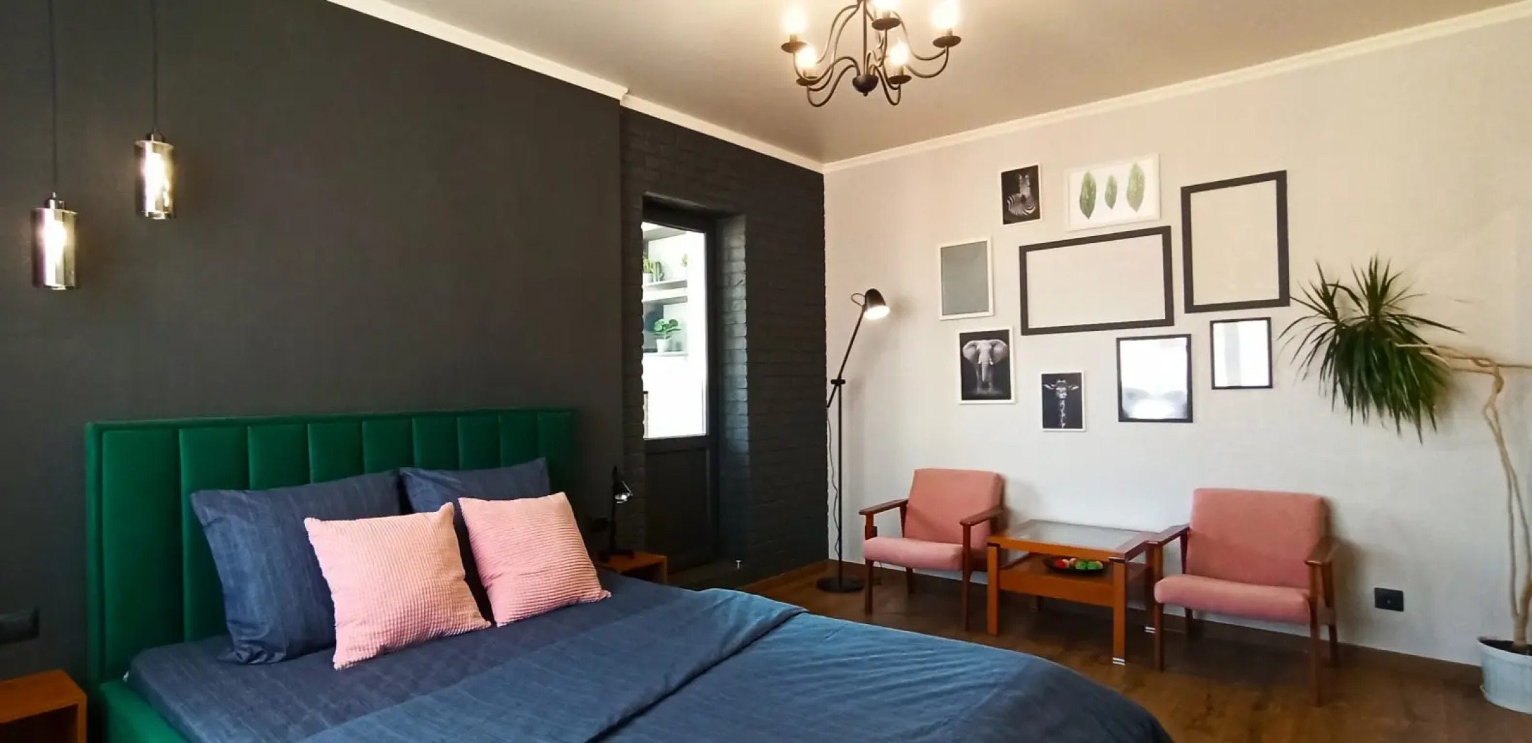 Апартаменты Две Подушки на проспекте Станке Димитрова 65, 13 этаж, Изумрудная