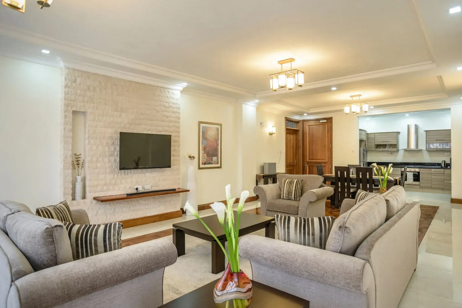 Апарт-отель GemSuites Riverside