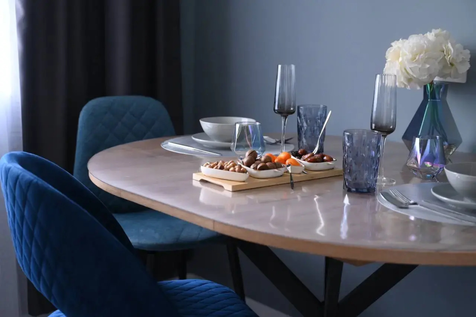 Квартира с дизайнерским ремонтом Rent House в центре