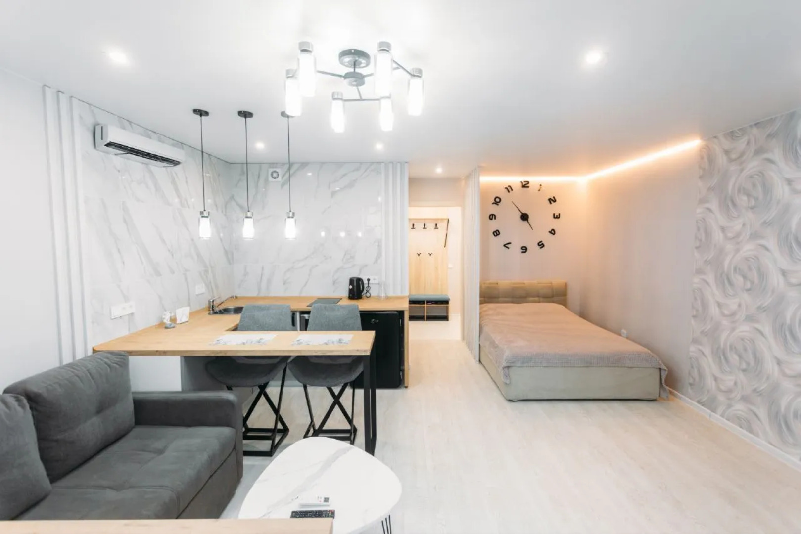 Квартира Гнёздышко Black с Панорамным видом