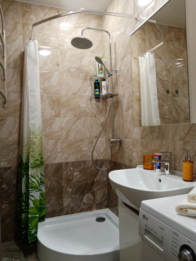 Апартаменты Листья на Автозаводской