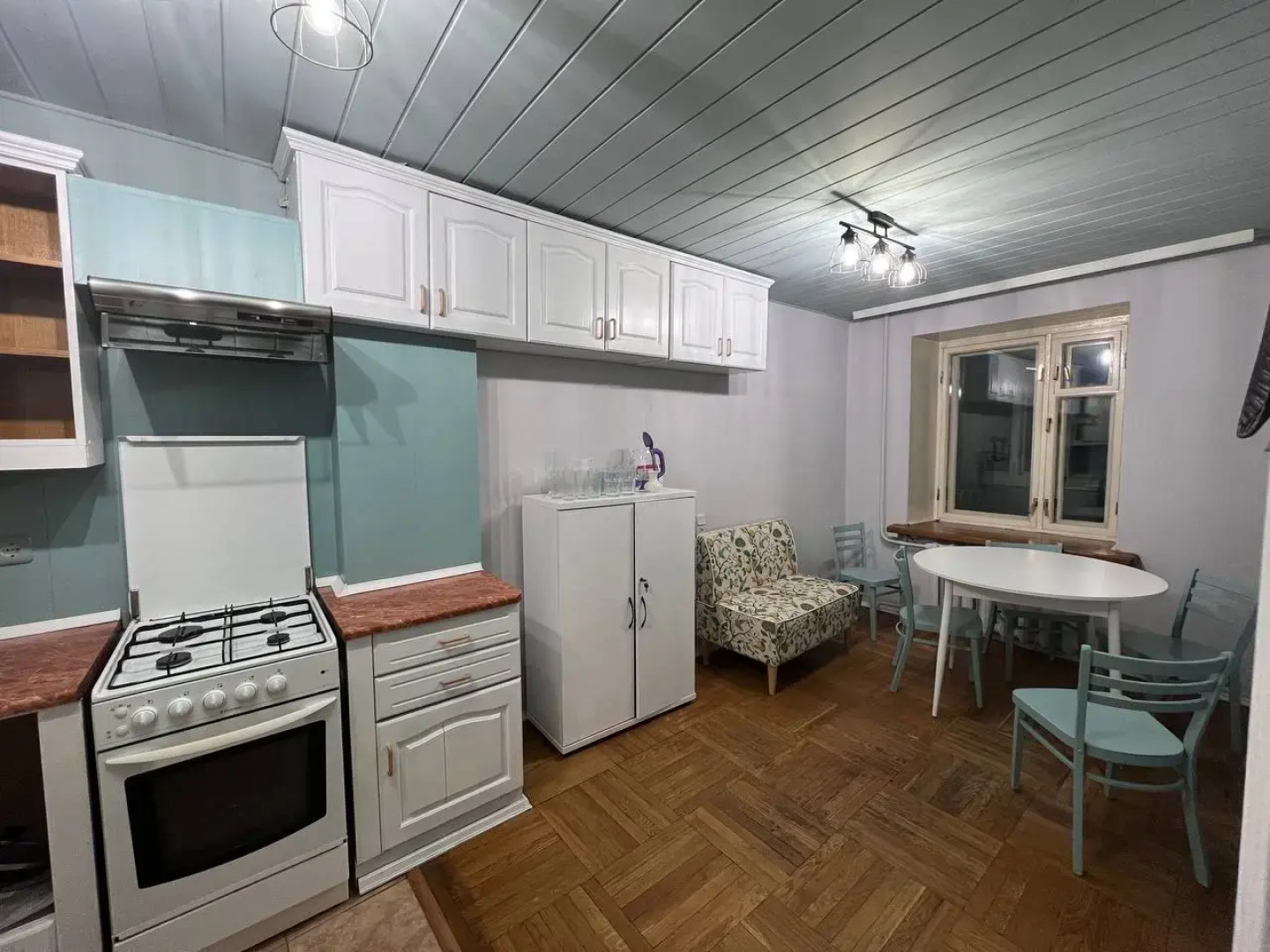 Квартира Толстой Демонстрации 38