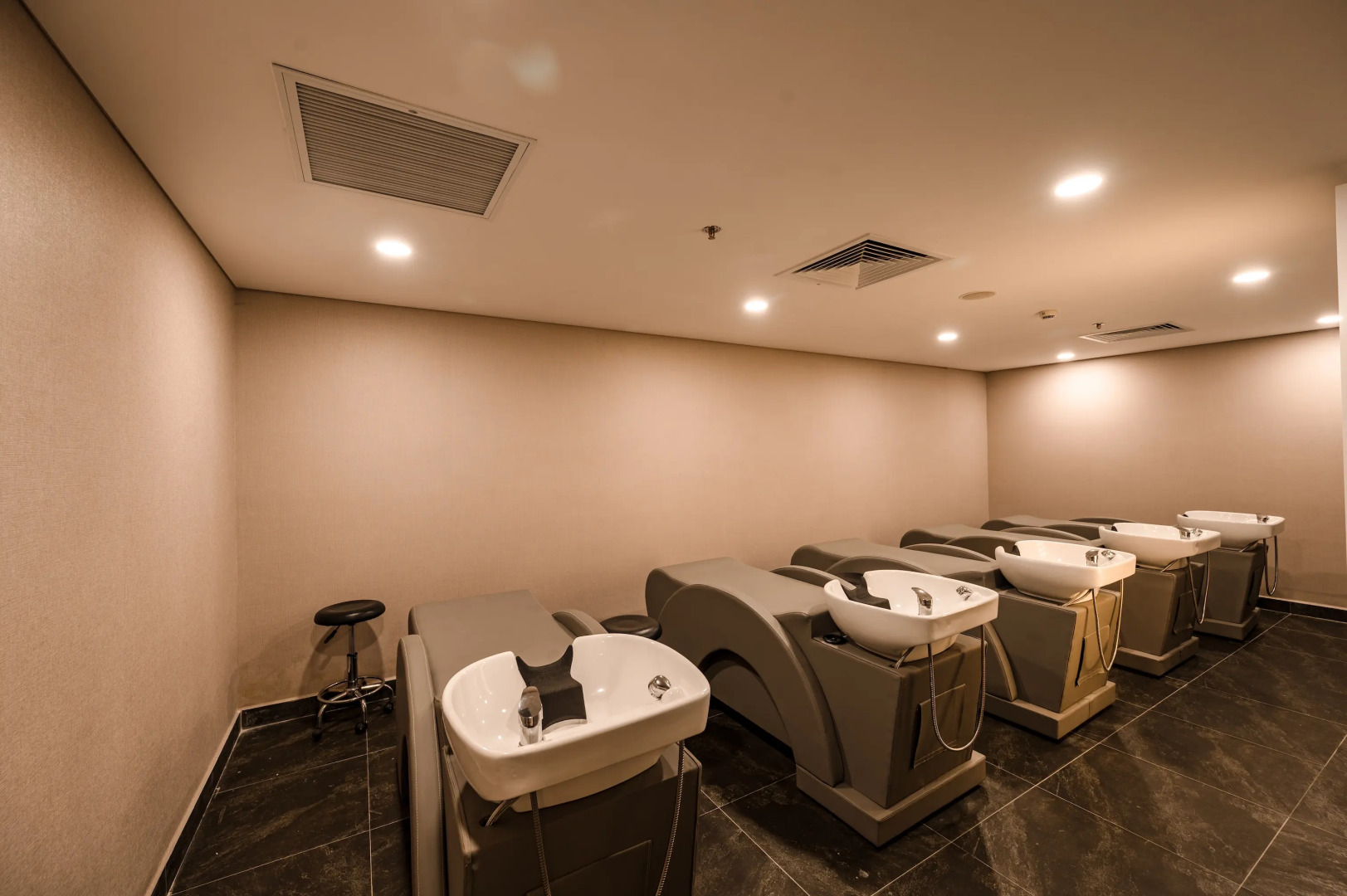 Отель Seashells Phu Quoc Hotel & Spa