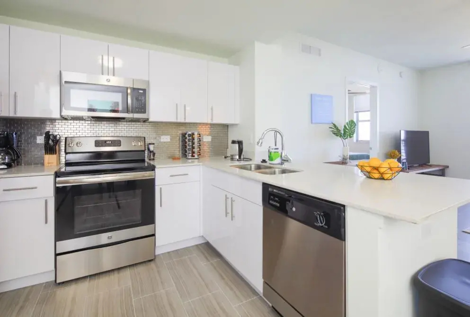 Апарт-Отель Hollywood Beach Luxury Residences