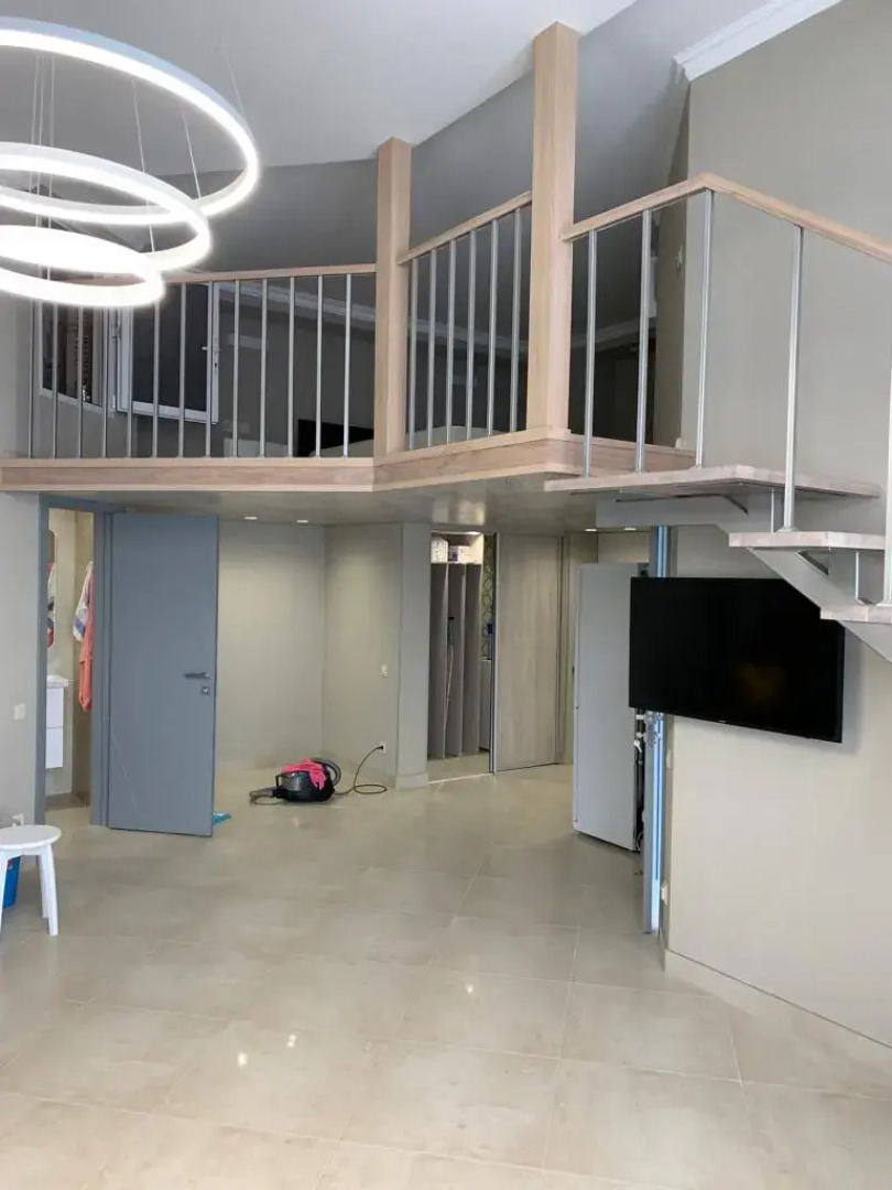 Апартаменты Двухуровневые с Дизайнерским Ремонтом