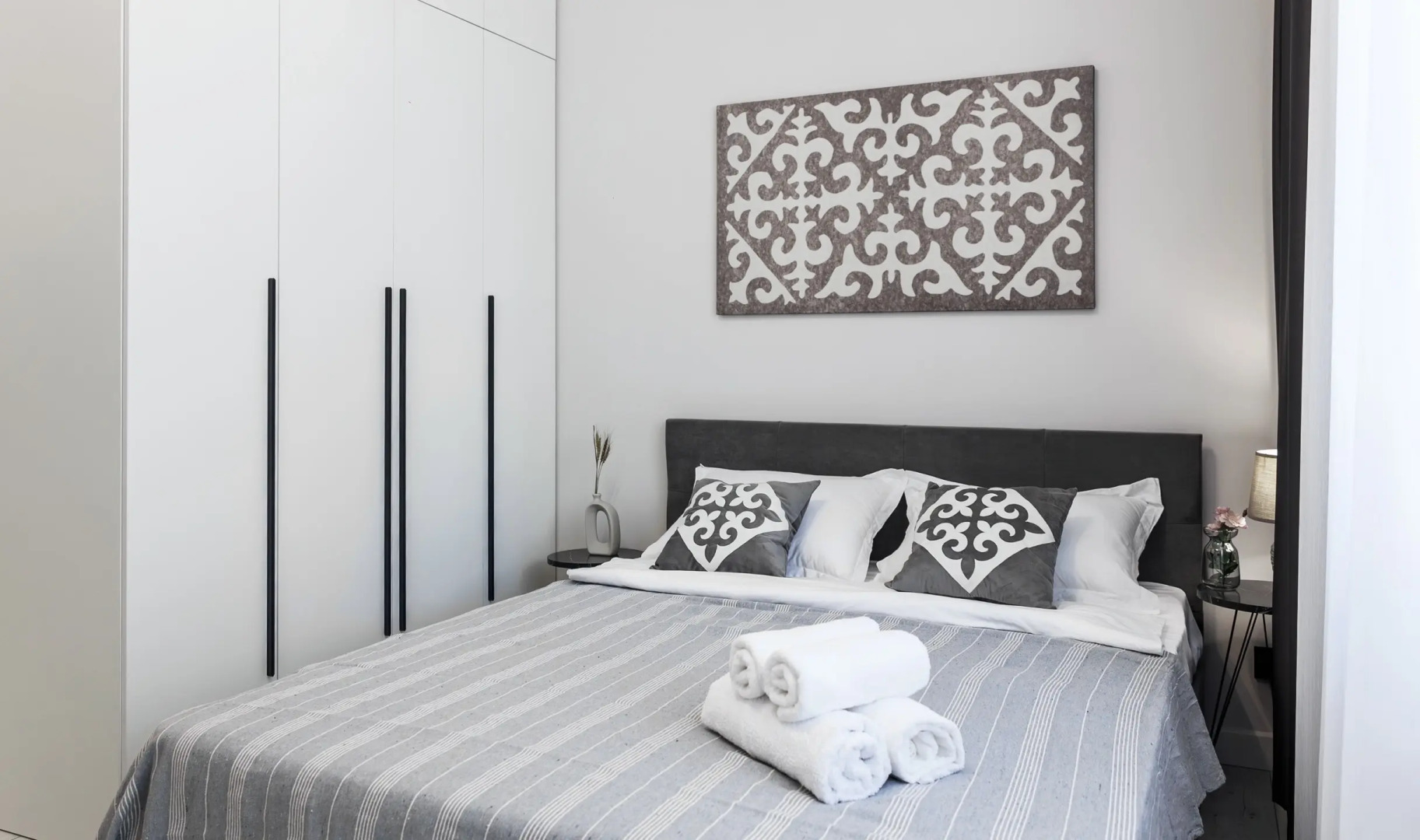 Апартаменты ADT Meridian White Marble