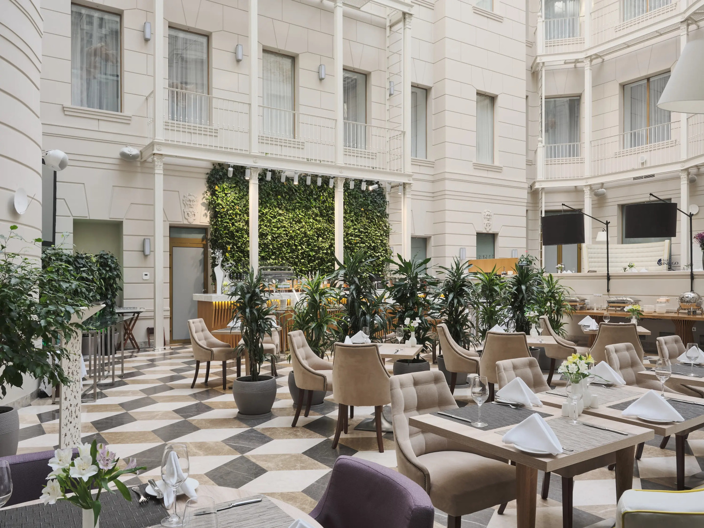 Отель Indigo St. Petersburg-Tchaikovskogo