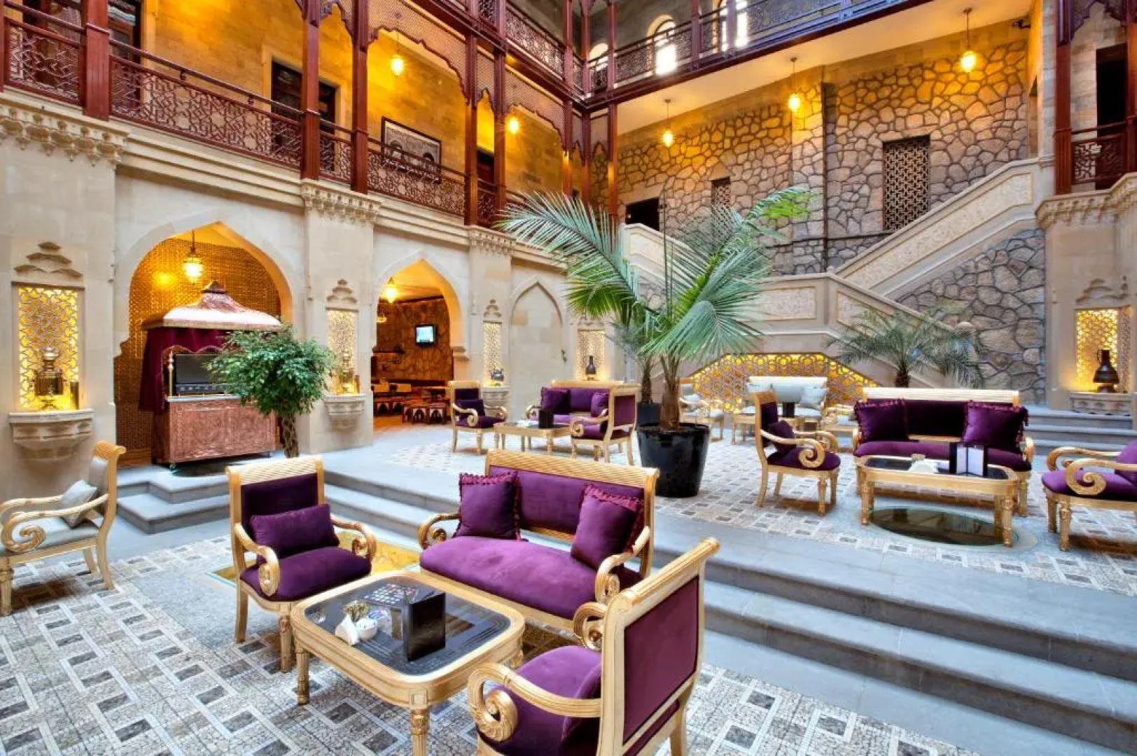 Отель Shah Palace