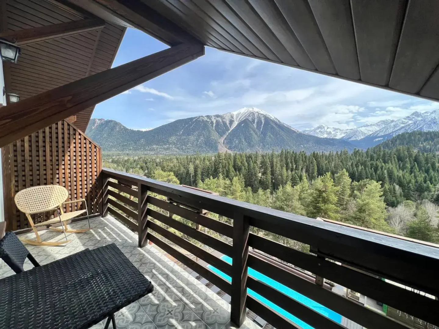 Отель White Peak