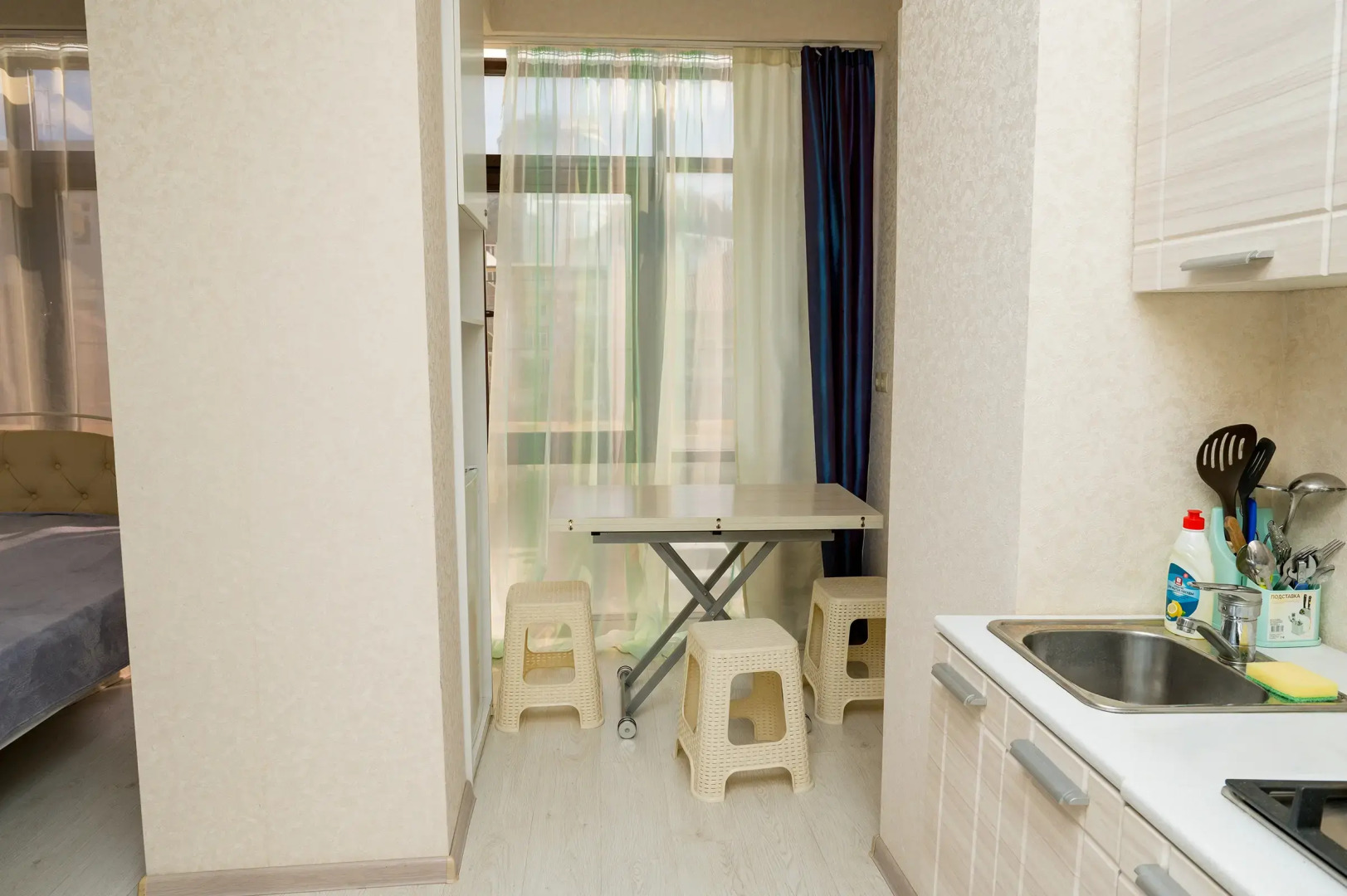 Апартаменты Студия у моря на Просвещения Летние ночи