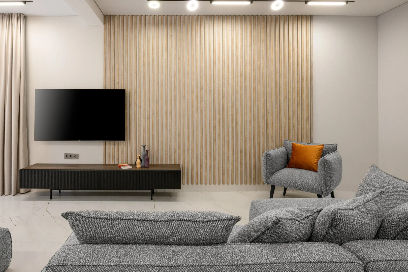 Вилла с подогреваемым бассейном и 6 спальнями