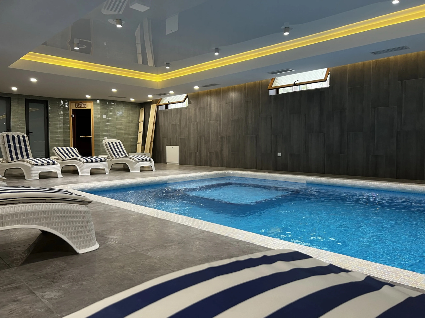 Отель King Plaza