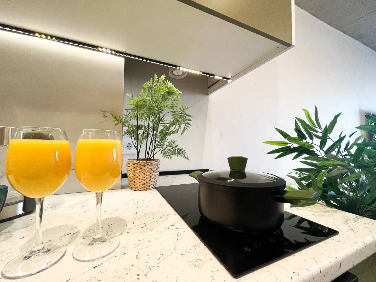 Апартаменты Студия Лофт на Набережной 290-2