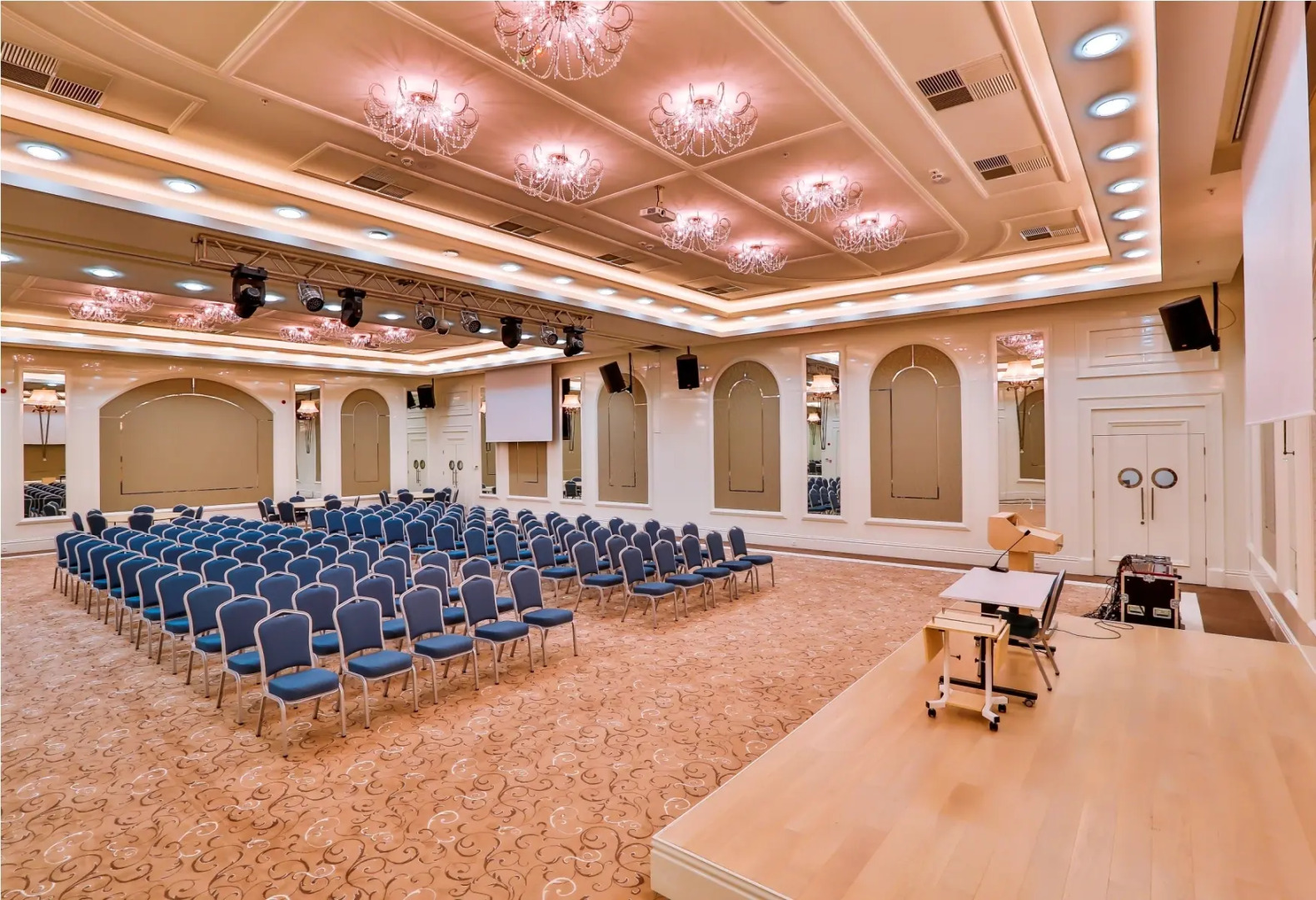 Mivara Luxury Resort & Spa Hot