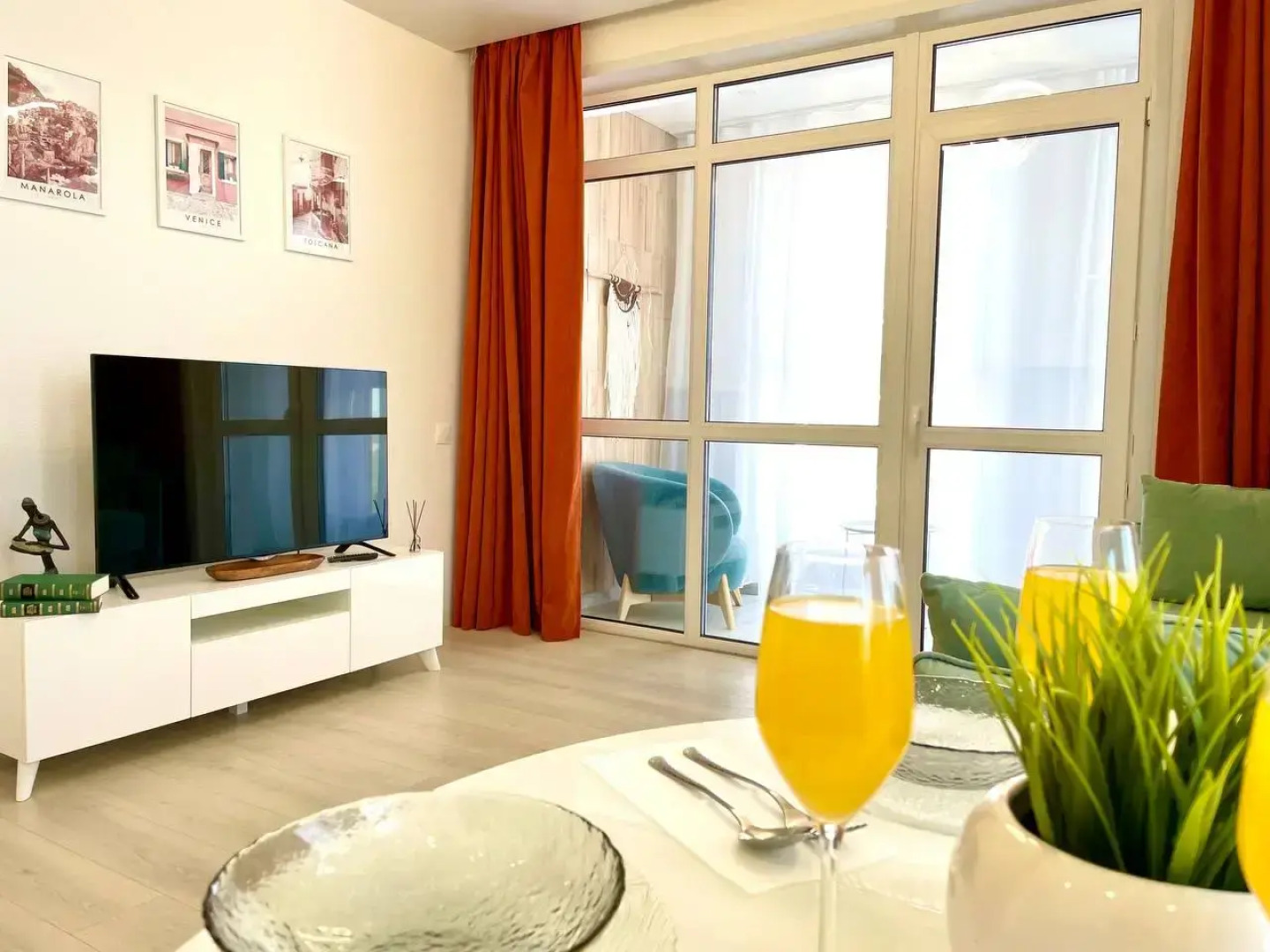 Квартира двухкомнатная в ЖК Андерсен парк