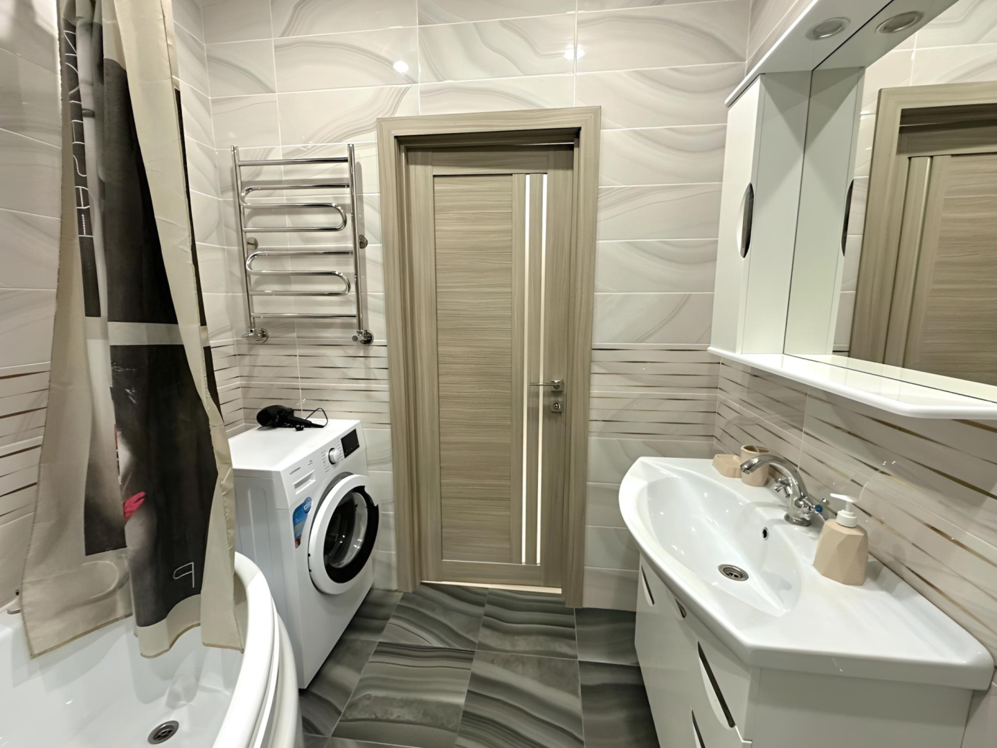 Апартаменты на Бибика 24 с видом на горы