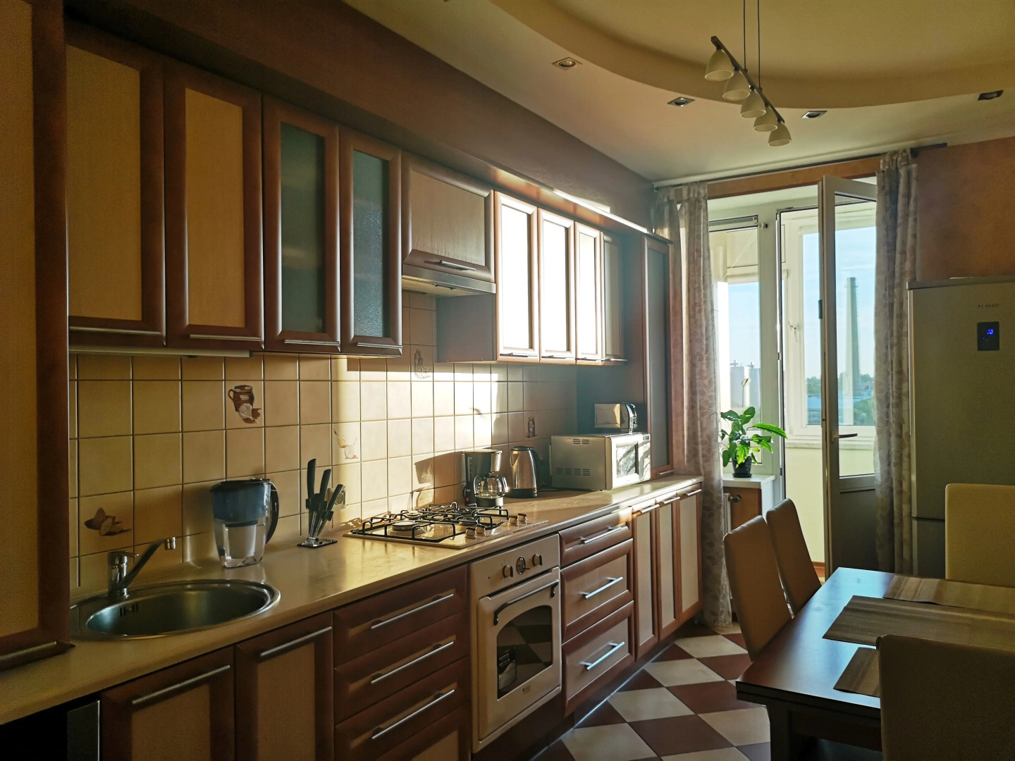 Квартира Двухкомнатная на Тихой у Парка Юность