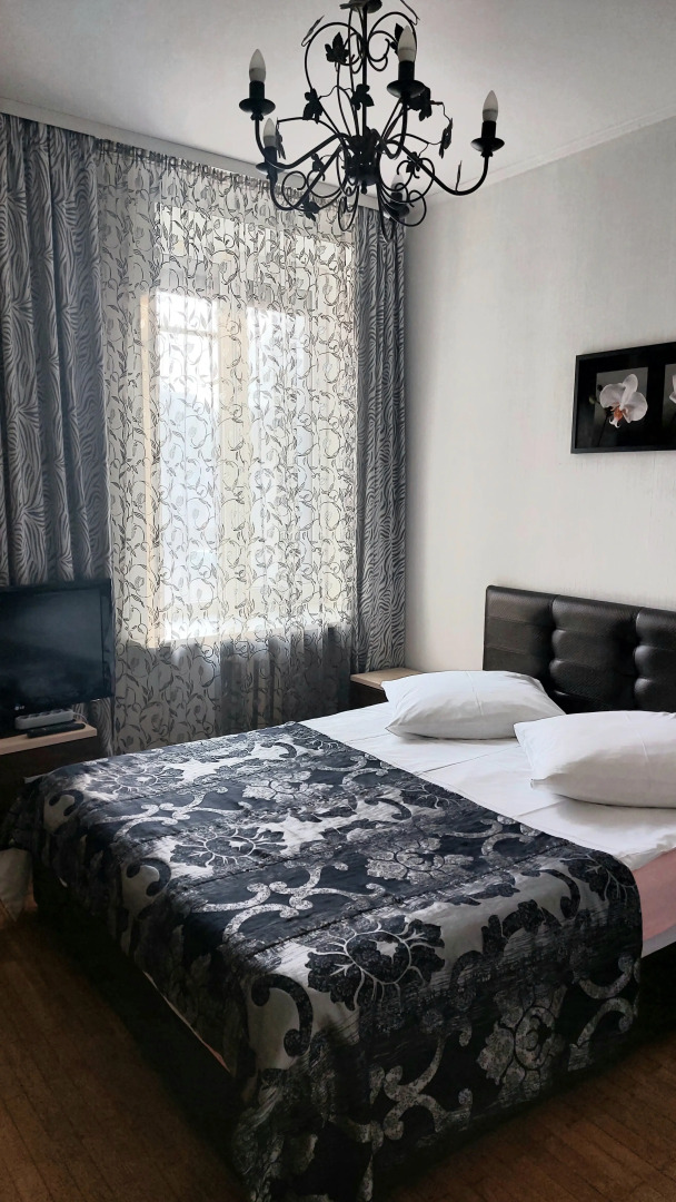 Апартаменты в центре 4-х комнатные на Свердлова 22 рядом с вокзалом