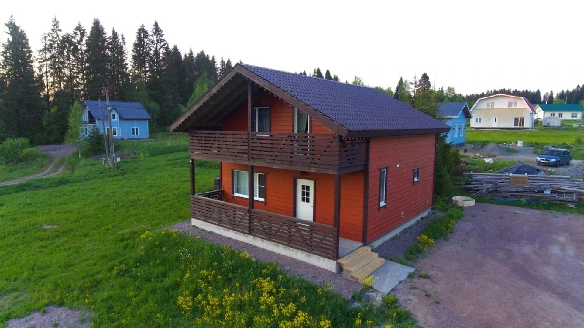 Частный дом Еловый переулок 1