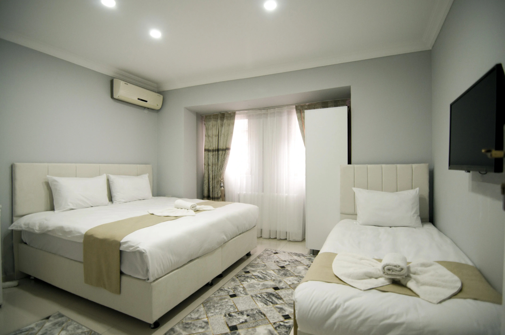 Istanbul Palace Hotel