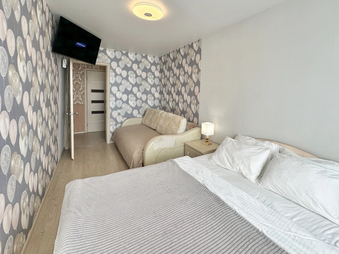 Апартаменты на Днепровской с видом на море