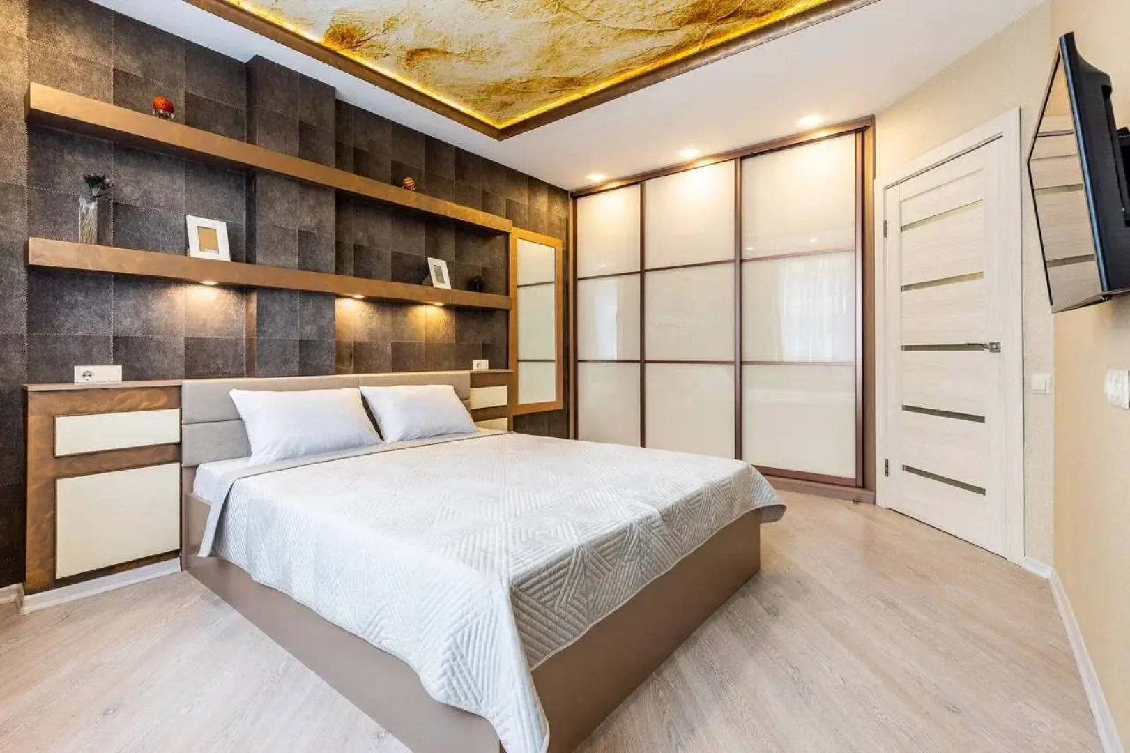 Апартаменты Скрыганова 4Д