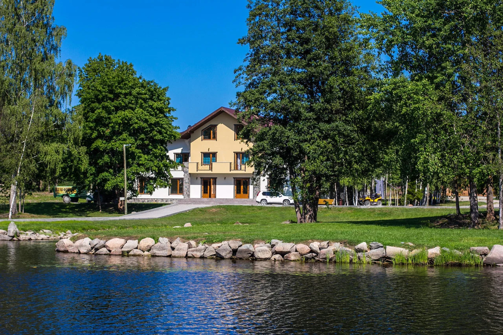 Zagorodnyij Klub Yarkoe Hotel