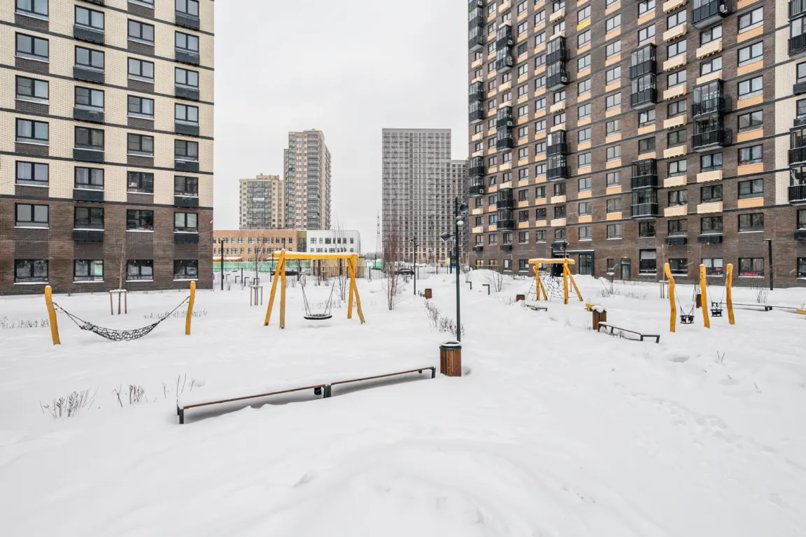 Квартира 2 MaxRealty24 Просторная 1