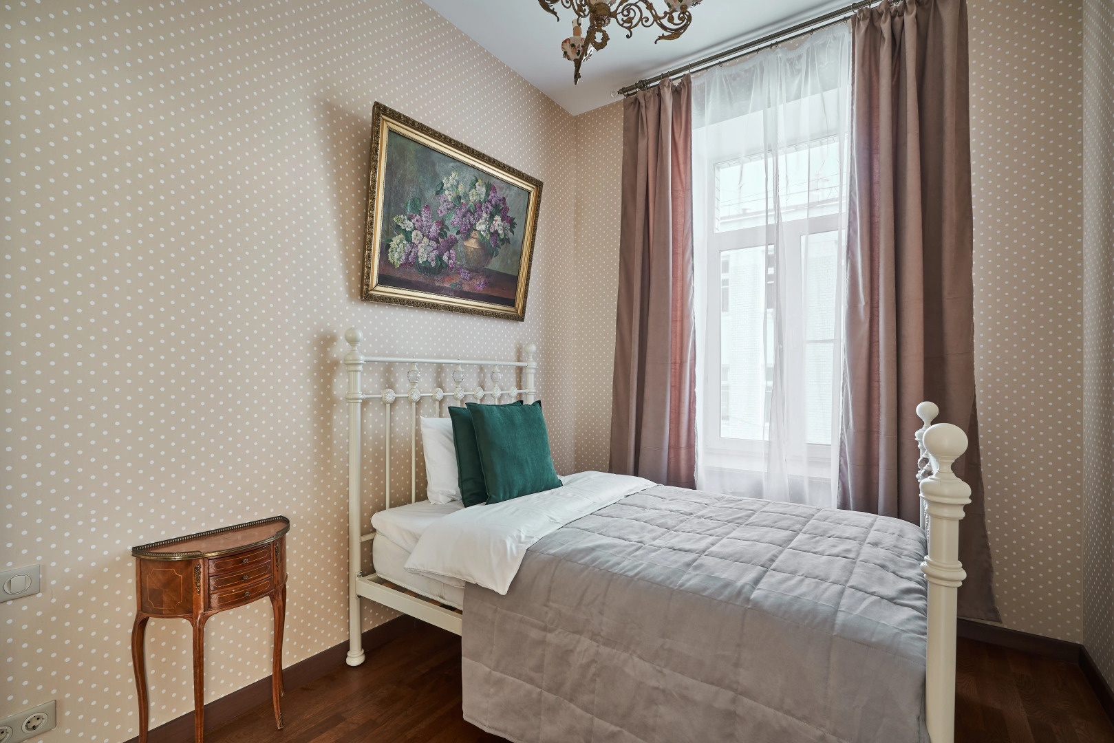 Апартаменты в Доходном доме на Патриарших прудах