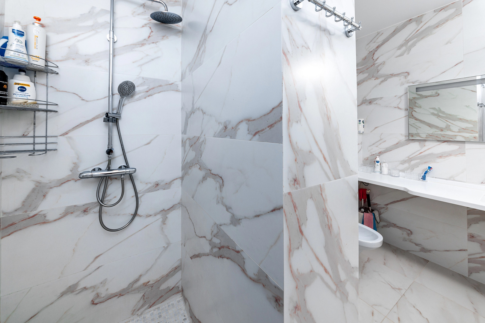 Апартаменты Большая Евродвушка на берегу моря в ЖК элитного уровня