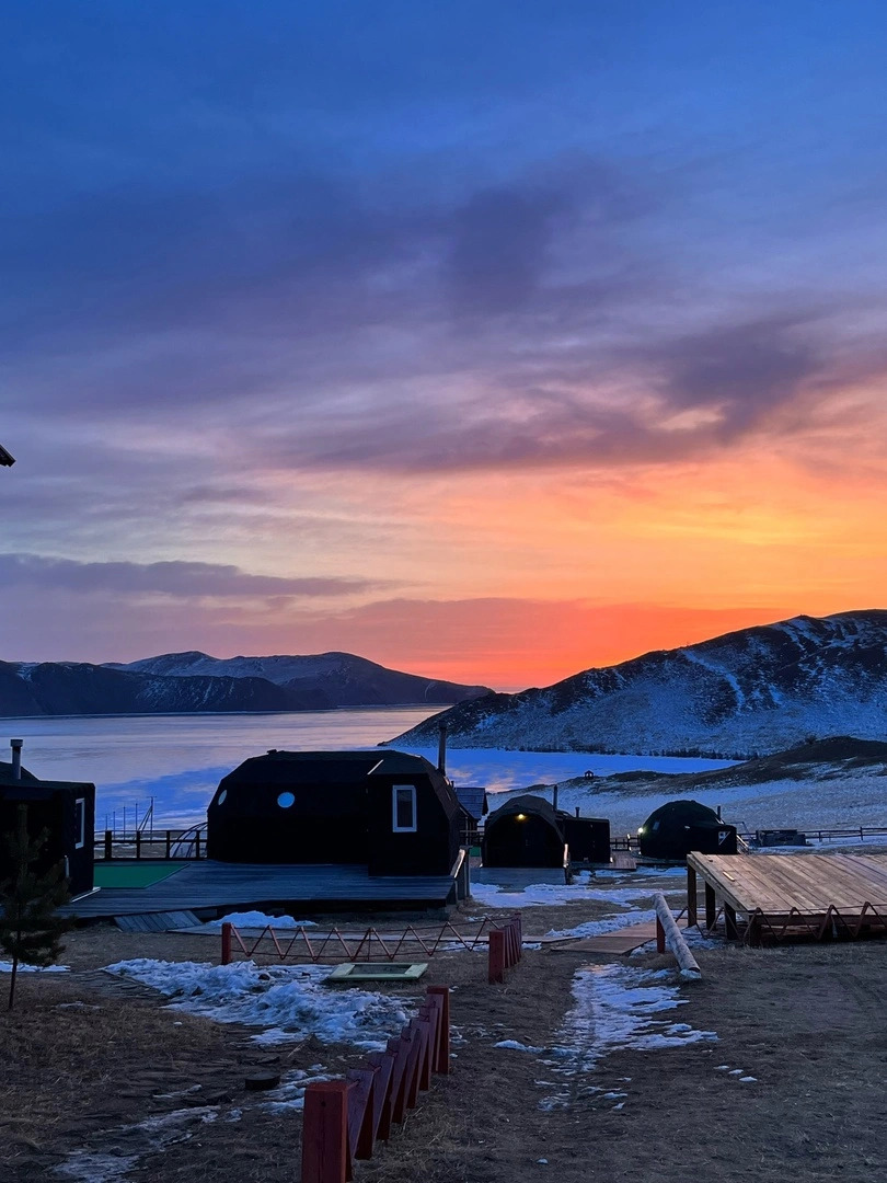 Глэмпинг Воробьевы горы на Байкале