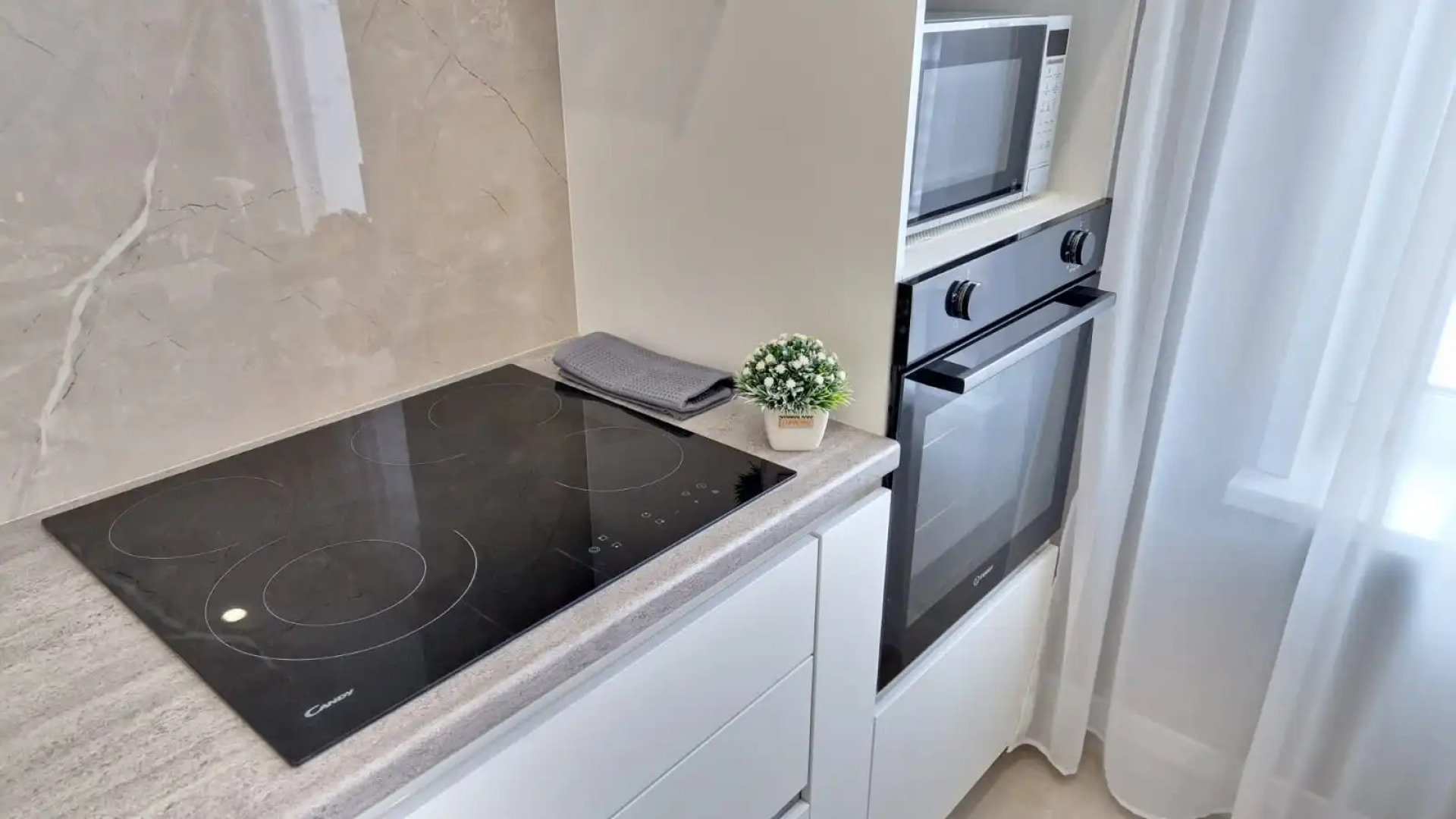 Квартира Тургенева 25/1