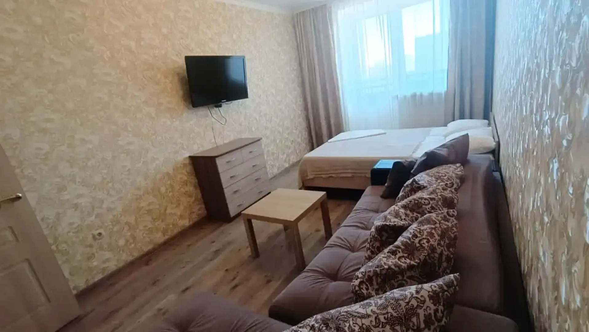 Квартира 1+ Кристалл Мать и Дитя Мельникайте