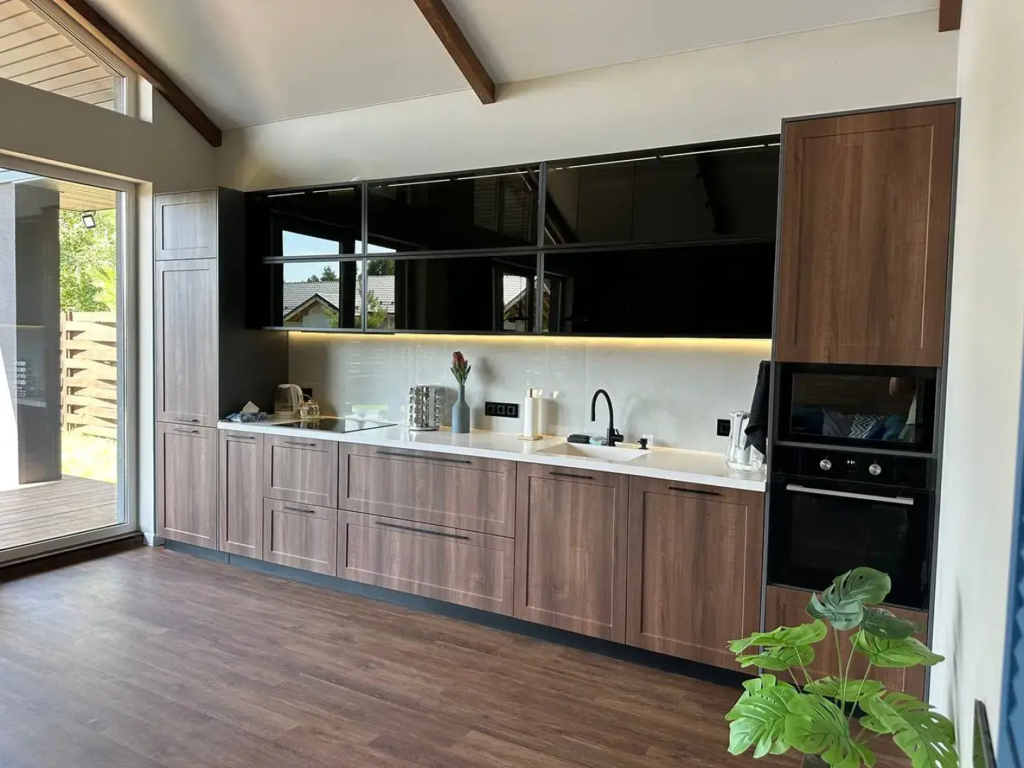 Вилла Дизайнерский Дом на Берегу Моря