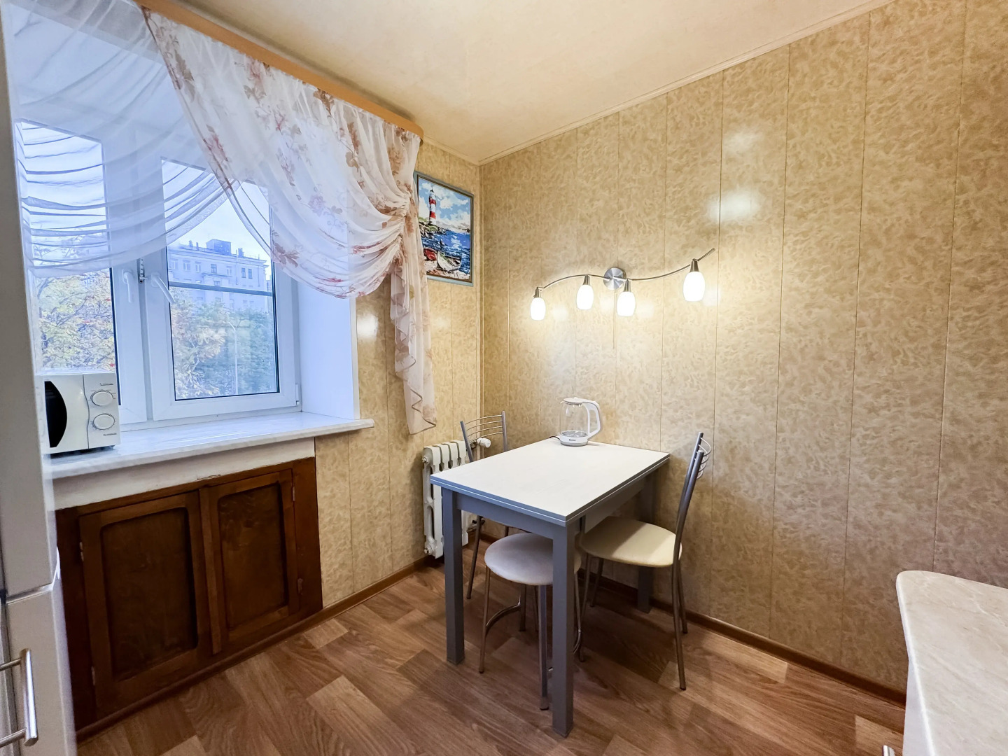 Квартира 2-комнатная на Карла Маркса 9