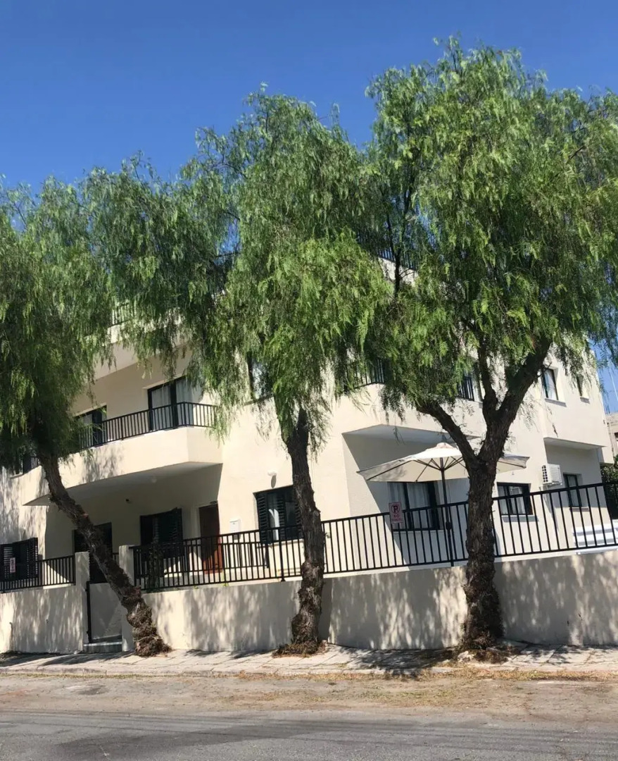 Апарт-отель Athinas Court