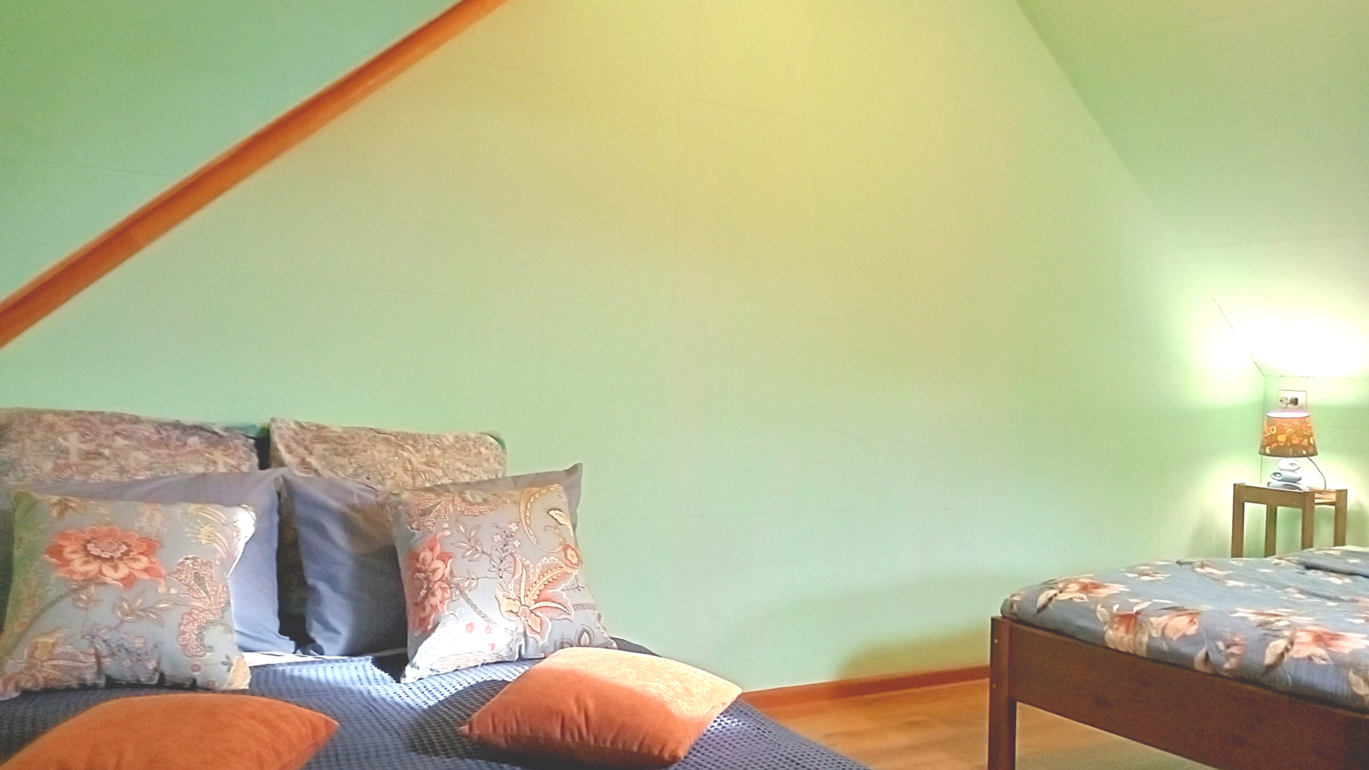 Квартира 2-к  на Берегу Озера с Лебедями