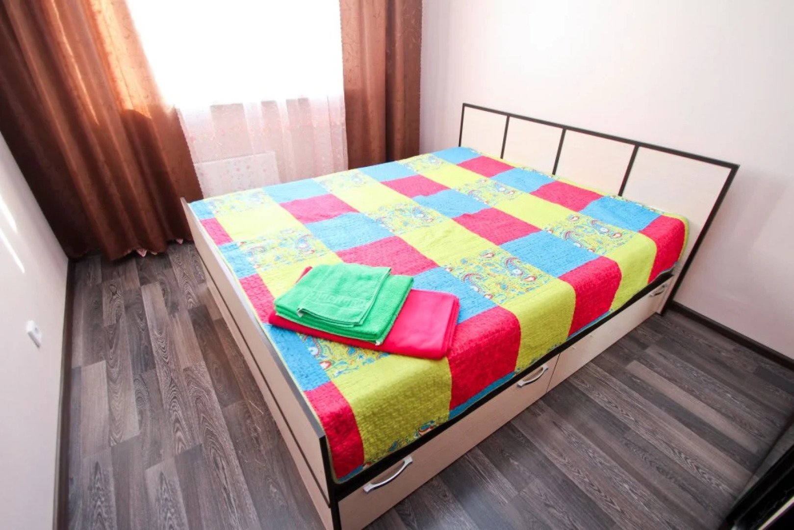 Апартаменты Усольцева 26/79