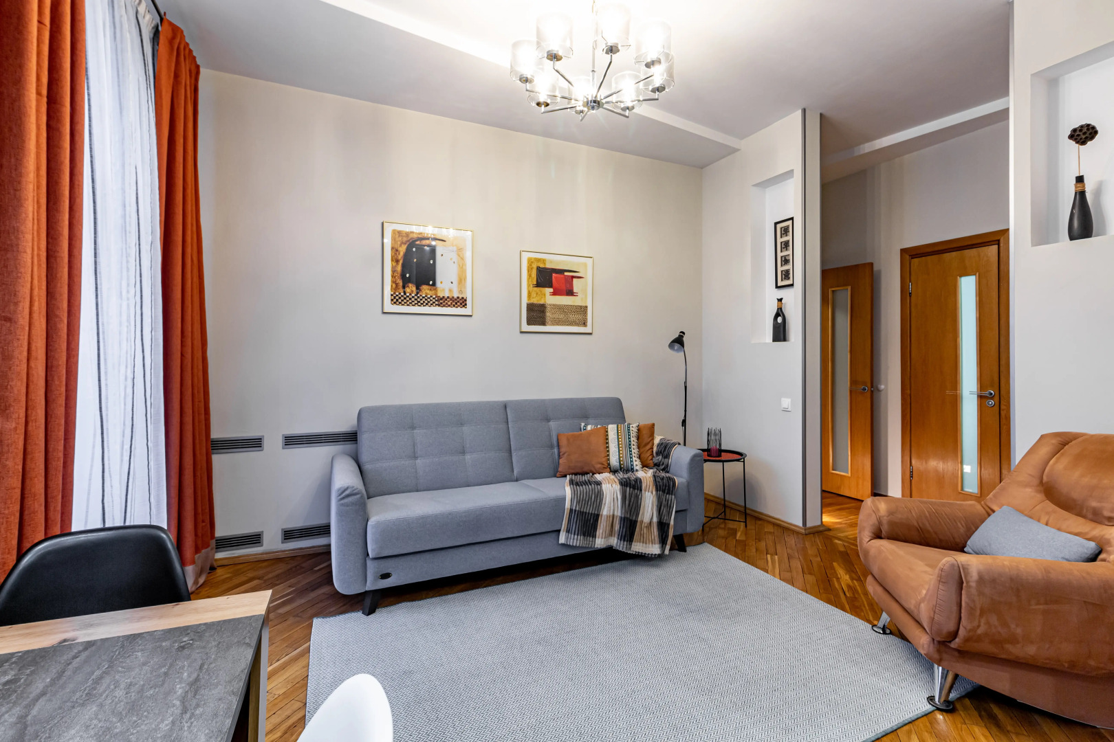 Апартаменты Nice apartment near Victory Square metro station