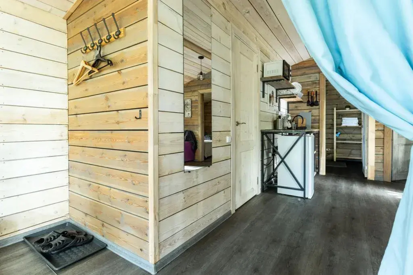 Частный дом у озера Кипень с баней, мангальной зоной и террасой