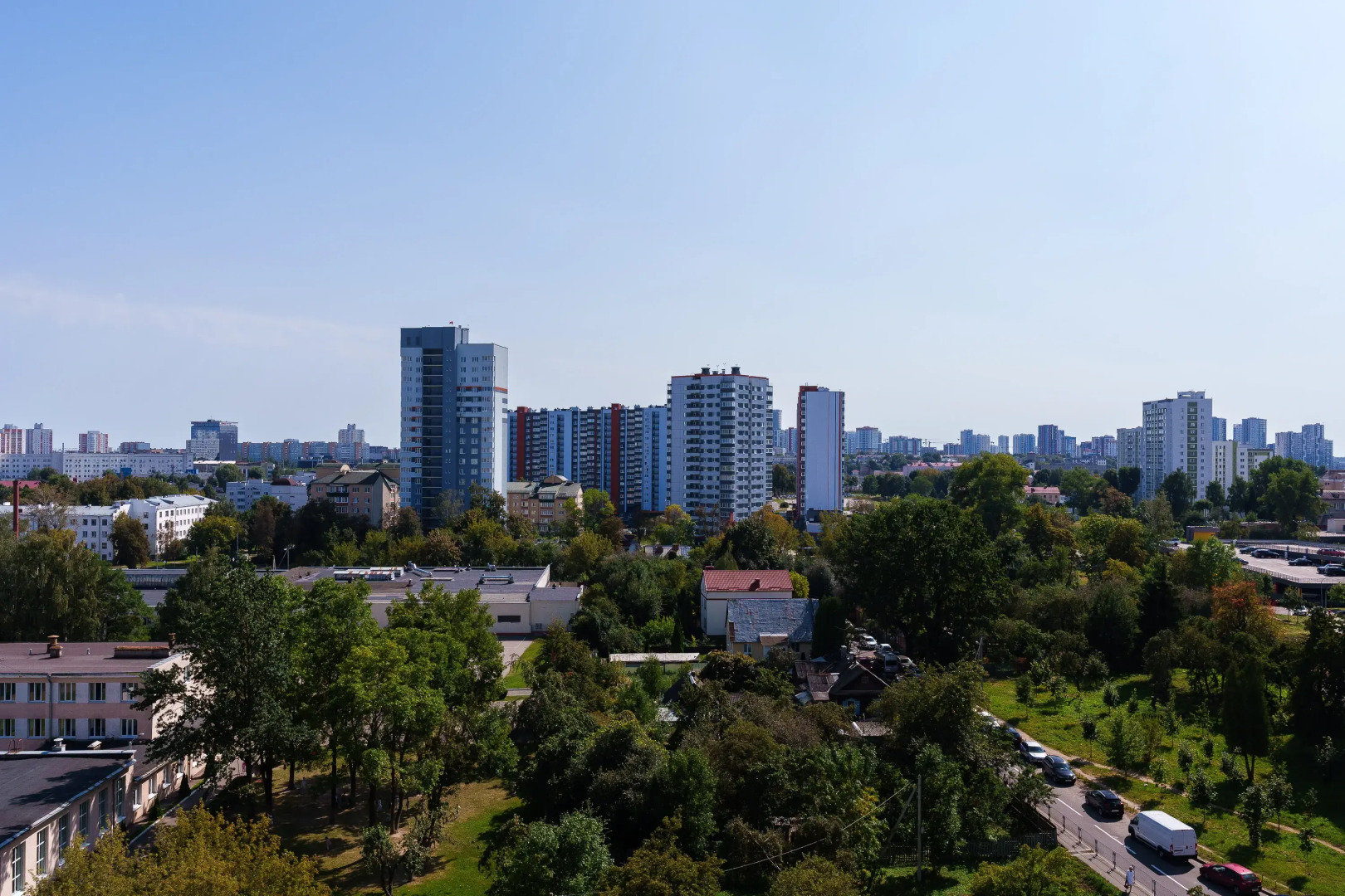 Квартира Уютная возле Метро Грушевка